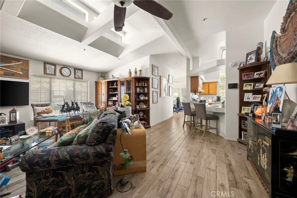 35675 Peppertree Agua Dulce, CA 91390