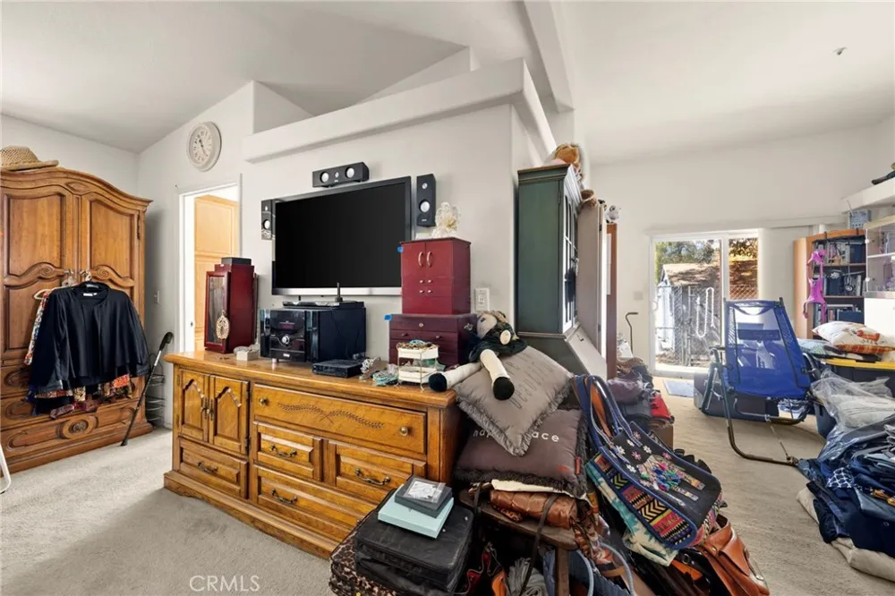35675 Peppertree Agua Dulce, CA 91390