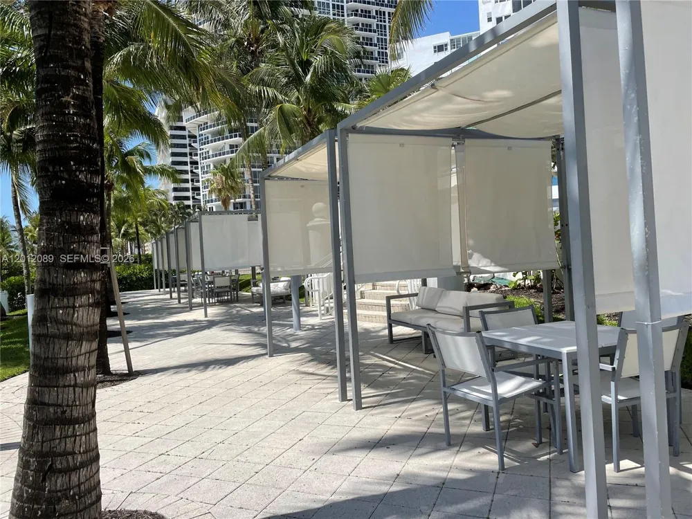 10275 Collins Ave #602 Bal Harbour, FL 33154