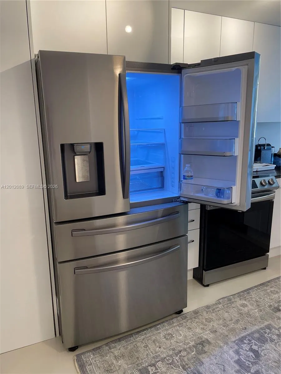10275 Collins Ave #602 Bal Harbour, FL 33154