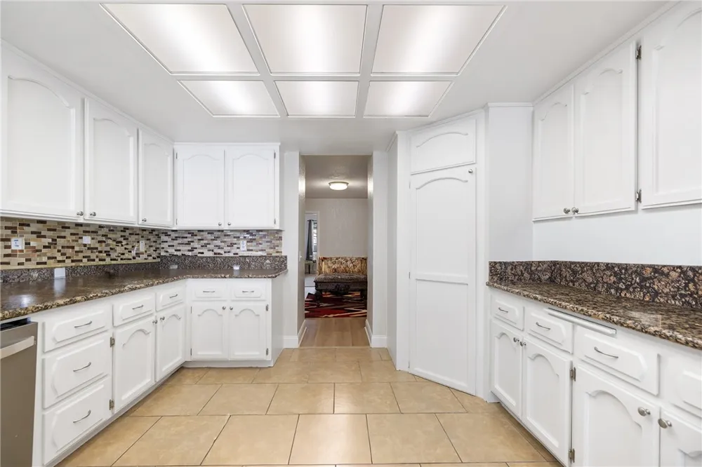 26335 Catamaran Lane Helendale, CA 92342