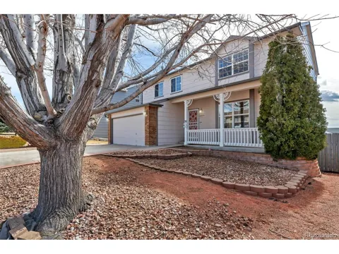 2375 Lisa Drive