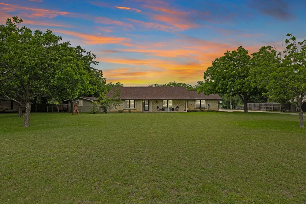 1007 S Gabriel Drive Leander, TX 78641