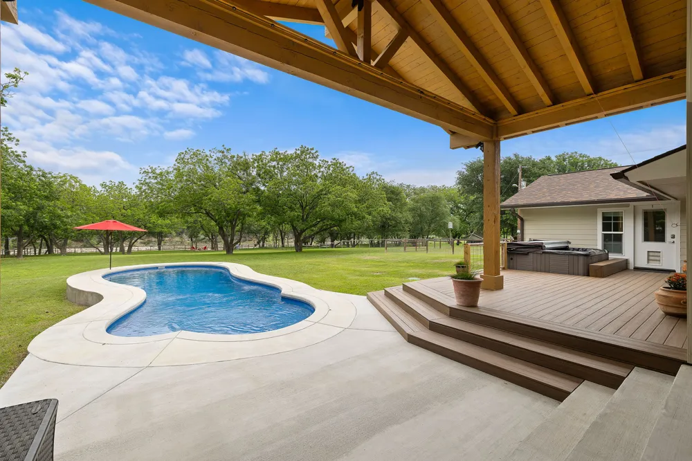 1007 S Gabriel Drive Leander, TX 78641