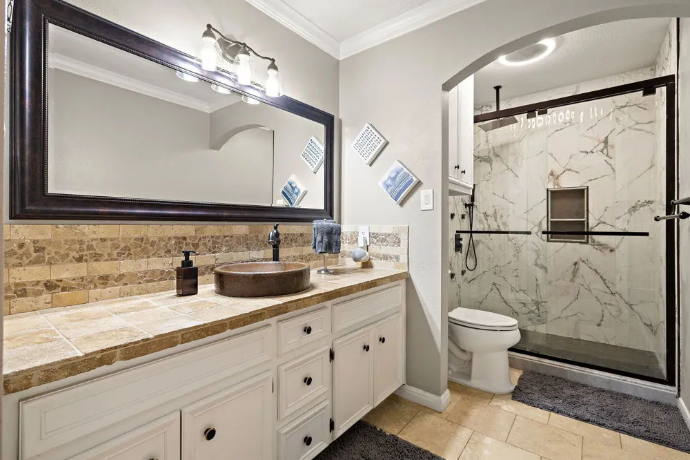 1007 S Gabriel Drive Leander, TX 78641