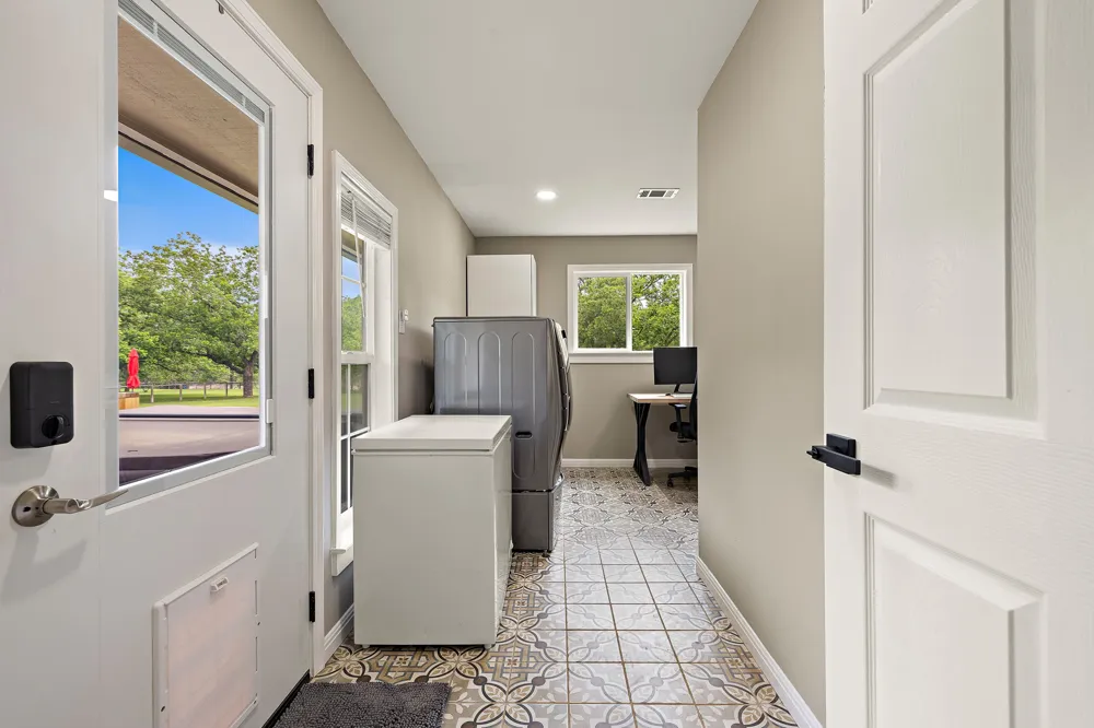 1007 S Gabriel Drive Leander, TX 78641