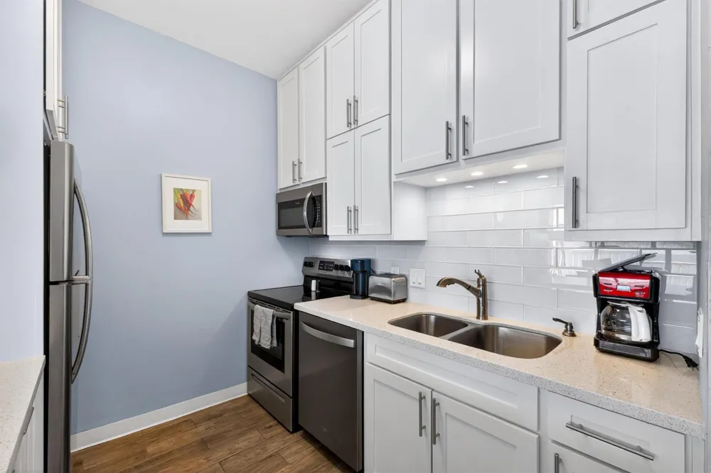 1401 E Beach Drive #1206 Galveston, TX 77550