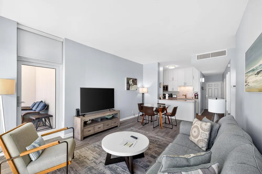 1401 E Beach Drive #1206 Galveston, TX 77550