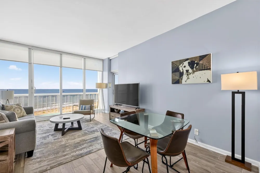 1401 E Beach Drive #1206 Galveston, TX 77550