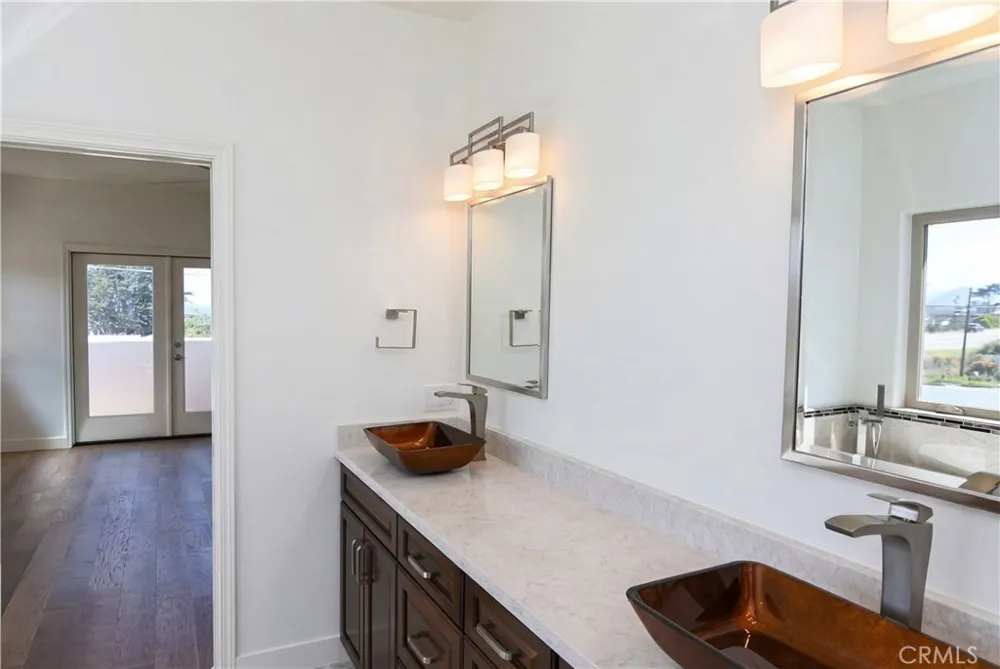2901 Ocean Blvd. Cayucos, CA 93430