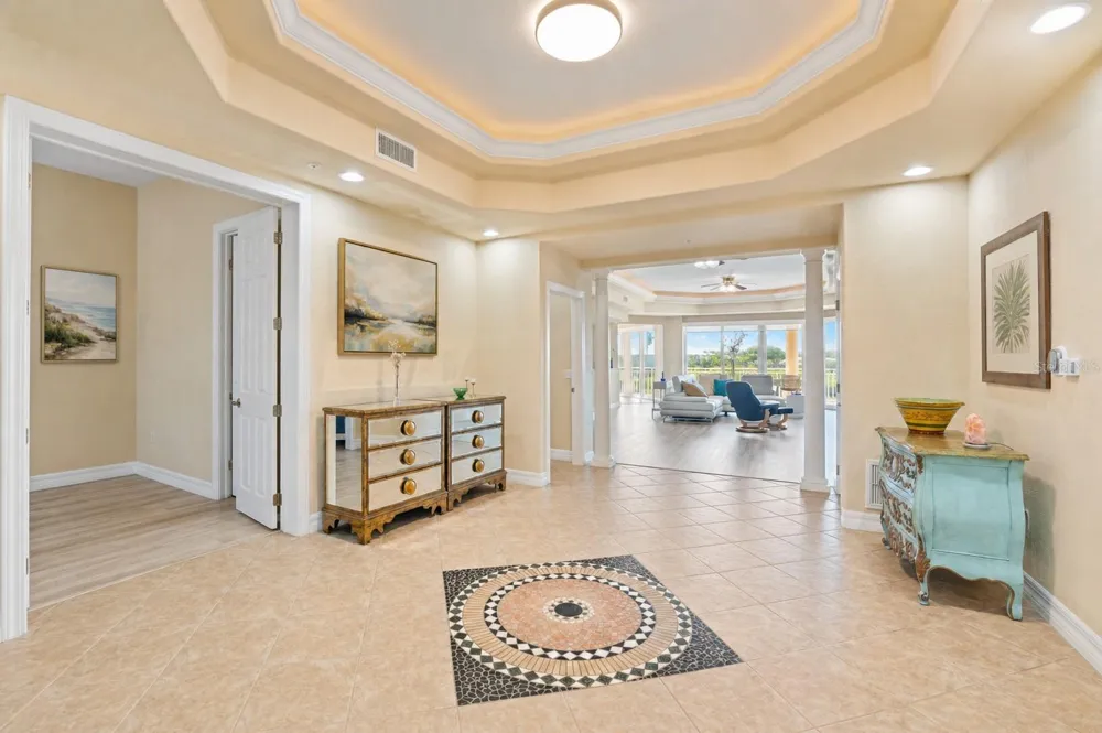 6100 JESSIE HARBOR DRIVE #202 Osprey, FL 34229