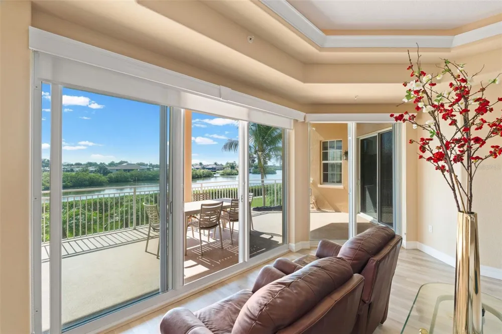 6100 JESSIE HARBOR DRIVE #202 Osprey, FL 34229