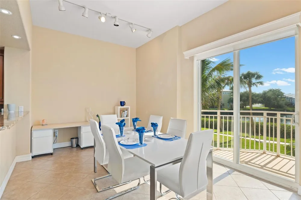 6100 JESSIE HARBOR DRIVE #202 Osprey, FL 34229