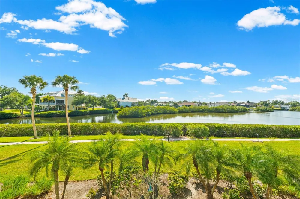6100 JESSIE HARBOR DRIVE #202 Osprey, FL 34229