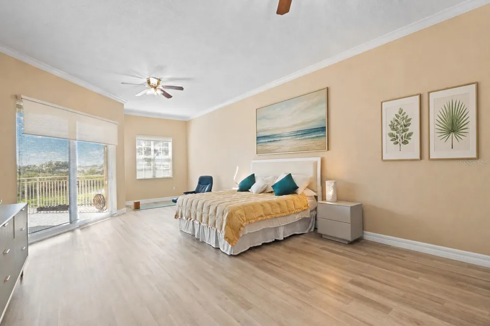 6100 JESSIE HARBOR DRIVE #202 Osprey, FL 34229