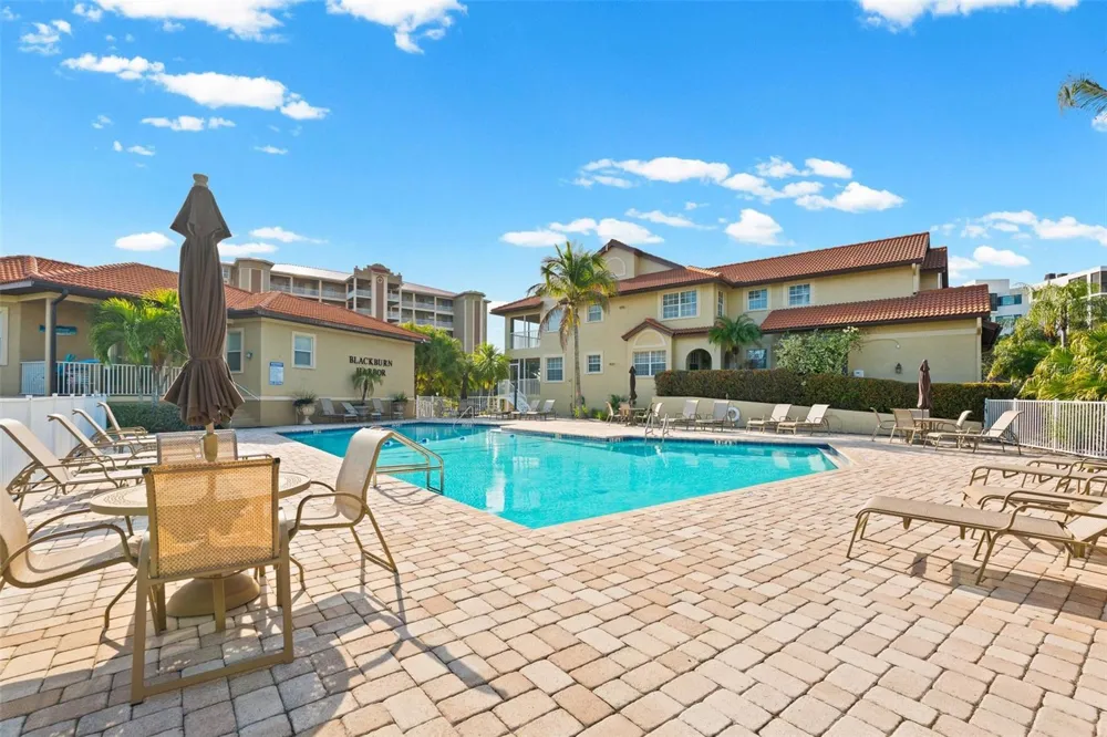 6100 JESSIE HARBOR DRIVE #202 Osprey, FL 34229