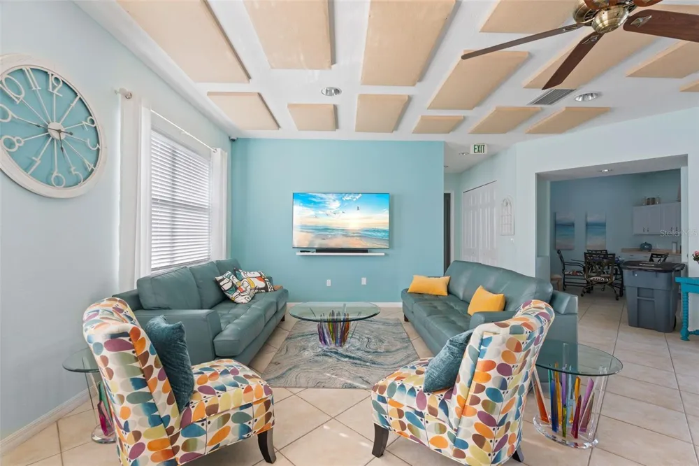 6100 JESSIE HARBOR DRIVE #202 Osprey, FL 34229
