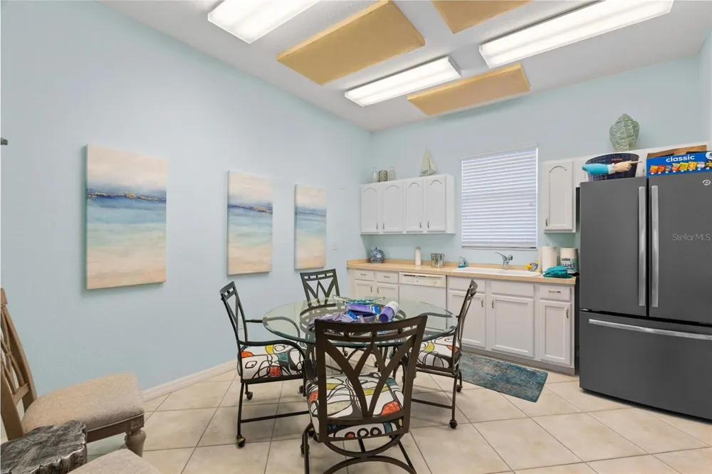 6100 JESSIE HARBOR DRIVE #202 Osprey, FL 34229