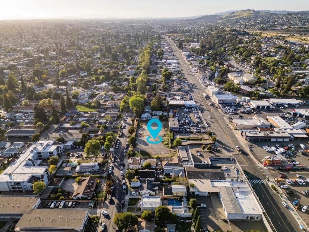 21659 Mission Boulevard Hayward, CA 94541