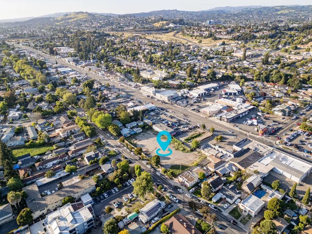 21659 Mission Boulevard Hayward, CA 94541