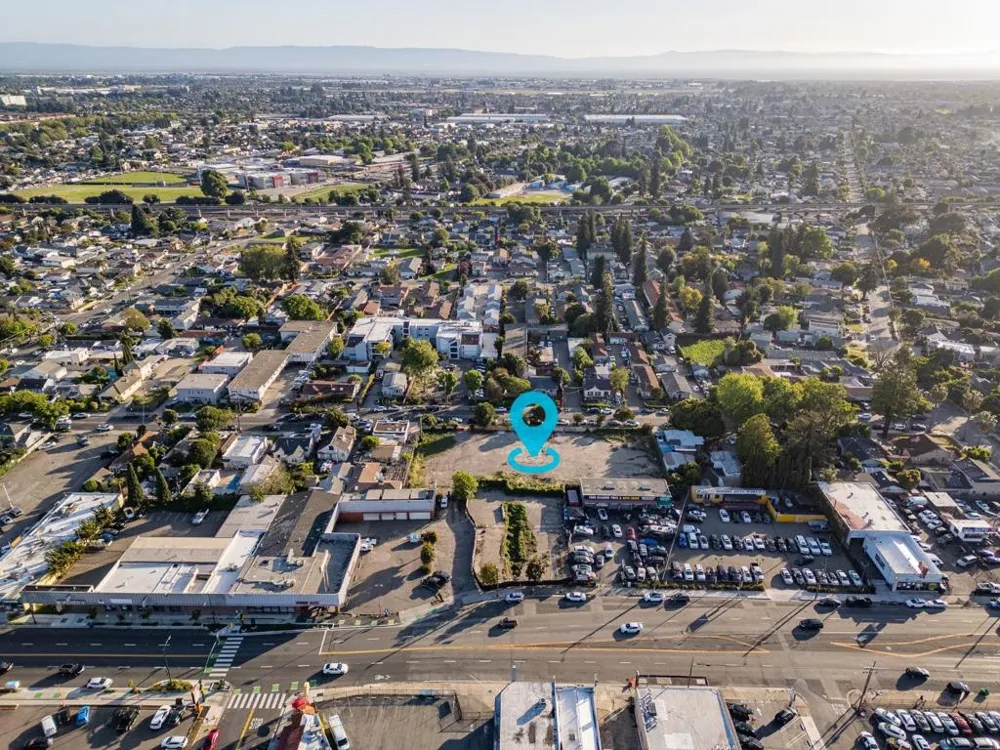 21659 Mission Boulevard Hayward, CA 94541
