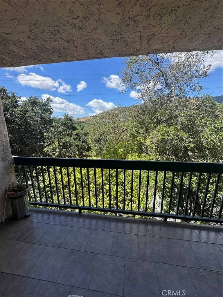2940 Verdugo unit 206 Glendale, CA 91208