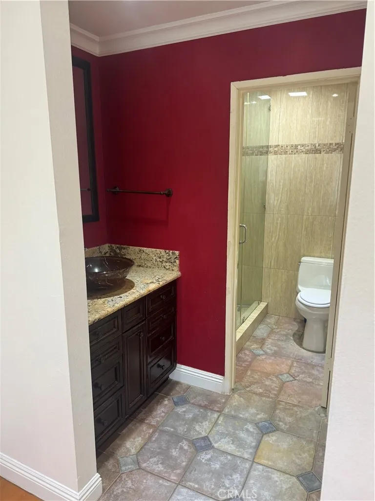 2940 Verdugo unit 206 Glendale, CA 91208