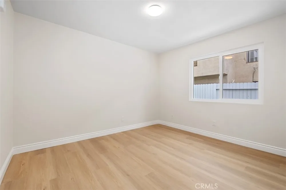 1009 N Parton Santa Ana, CA 92701