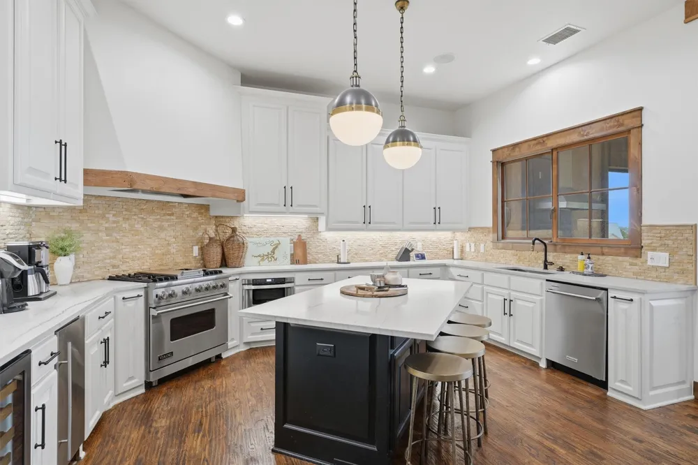 2135 Century Oak Drive Graford, TX 76449