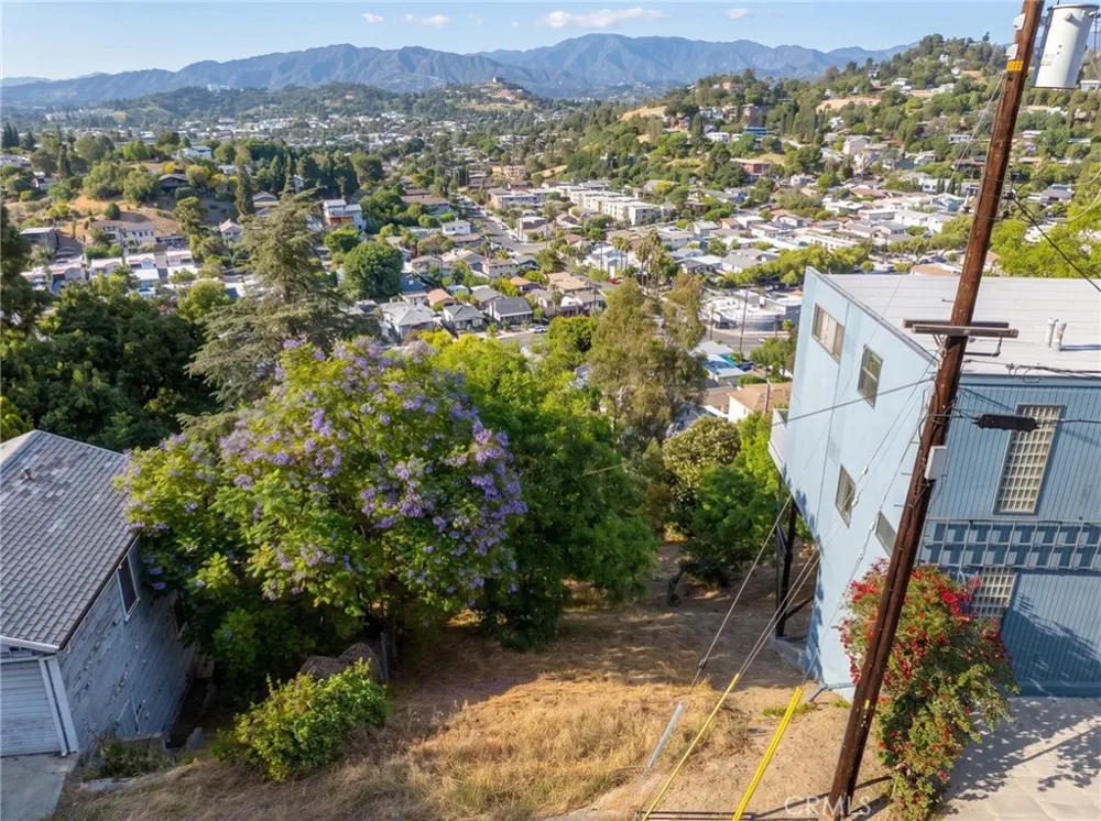 1867 Burnell Drive Mount Washington, CA 90065
