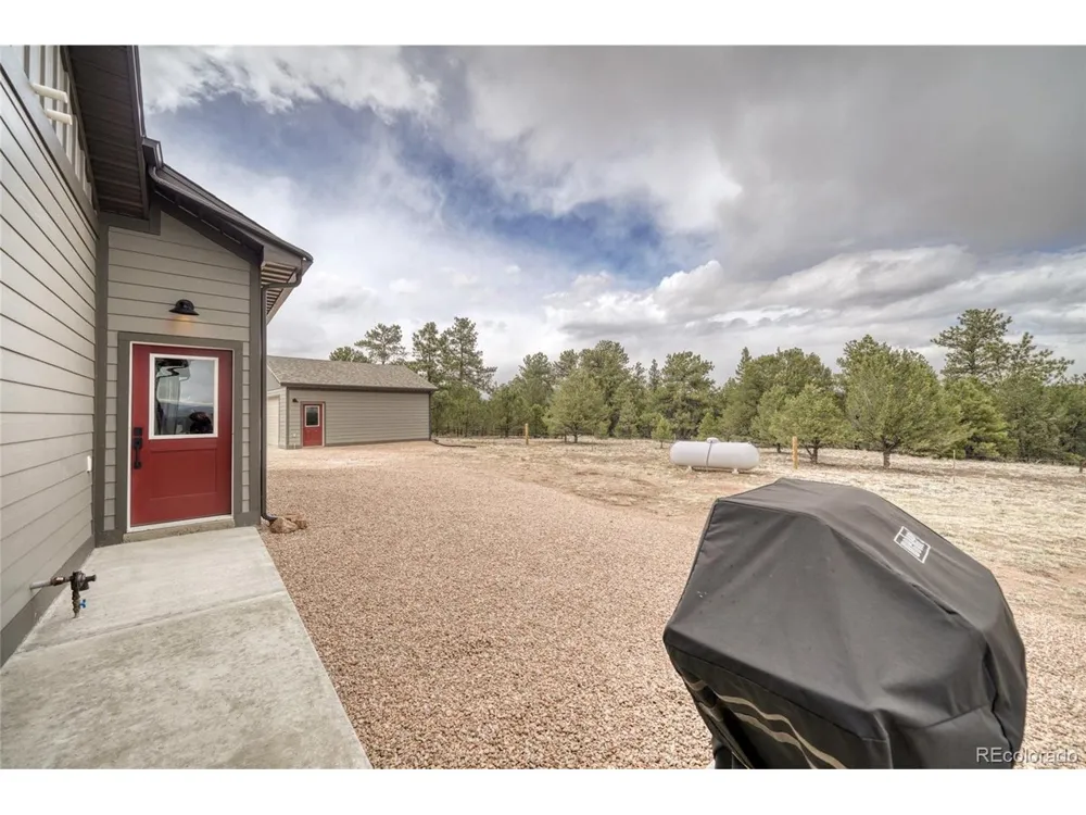 946 Hitching Post Rd Cotopaxi, CO 81223