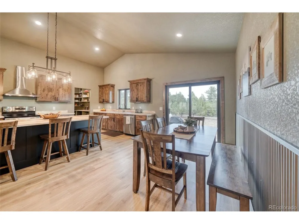 946 Hitching Post Rd Cotopaxi, CO 81223