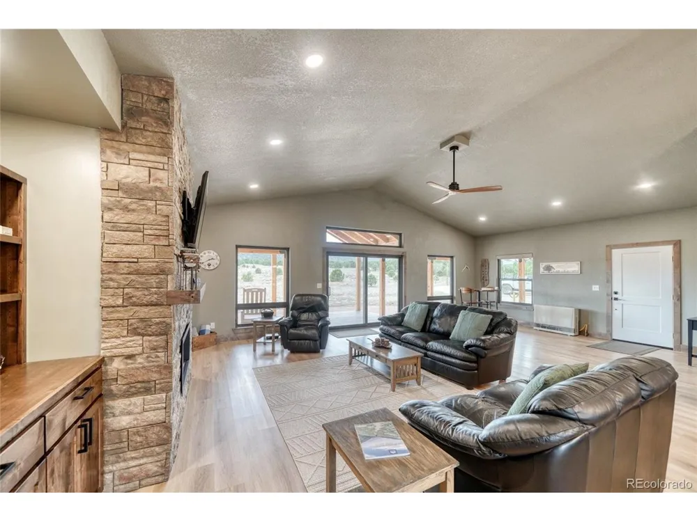 946 Hitching Post Rd Cotopaxi, CO 81223