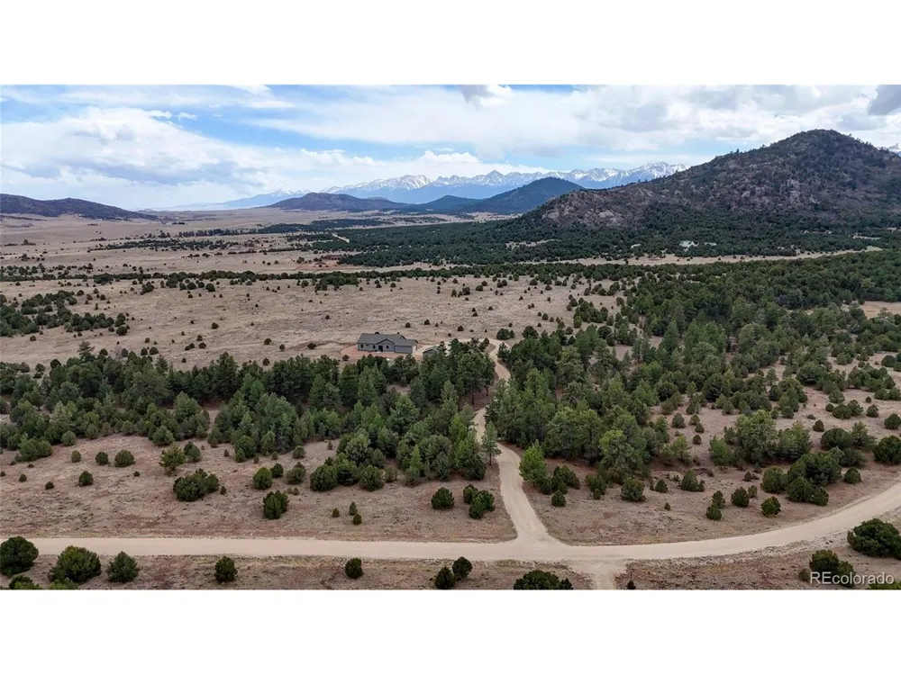 946 Hitching Post Rd Cotopaxi, CO 81223