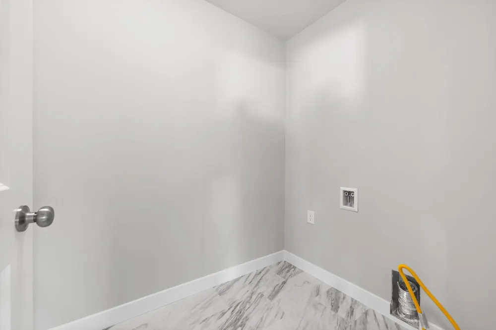 316 Distel Drive Le Sueur, MN 56058
