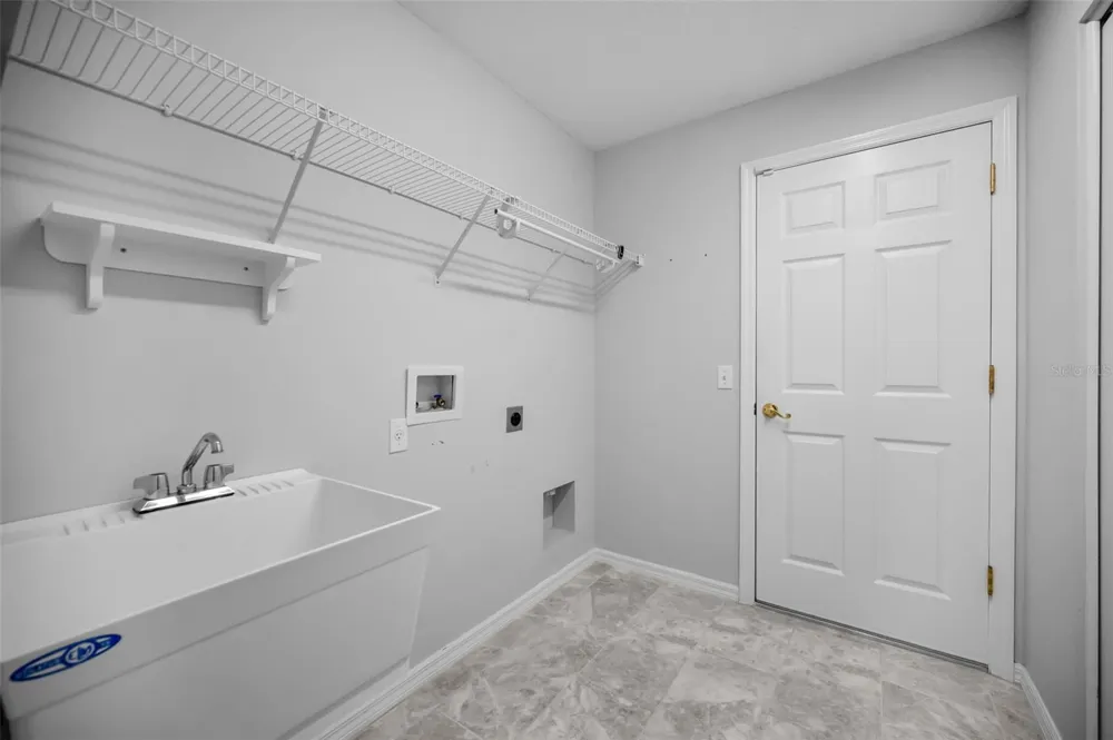 1300 FALLOWFIELD DRIVE Trinity, FL 34655