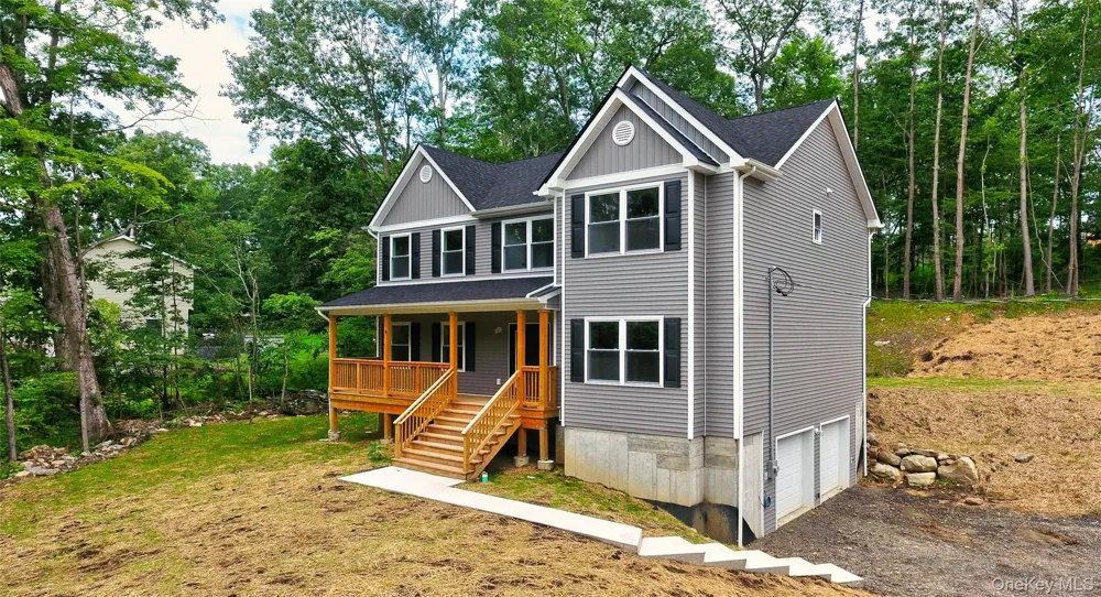 16 Black Gum Court Newburgh, NY 12550
