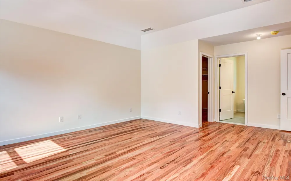 16 Black Gum Court Newburgh, NY 12550