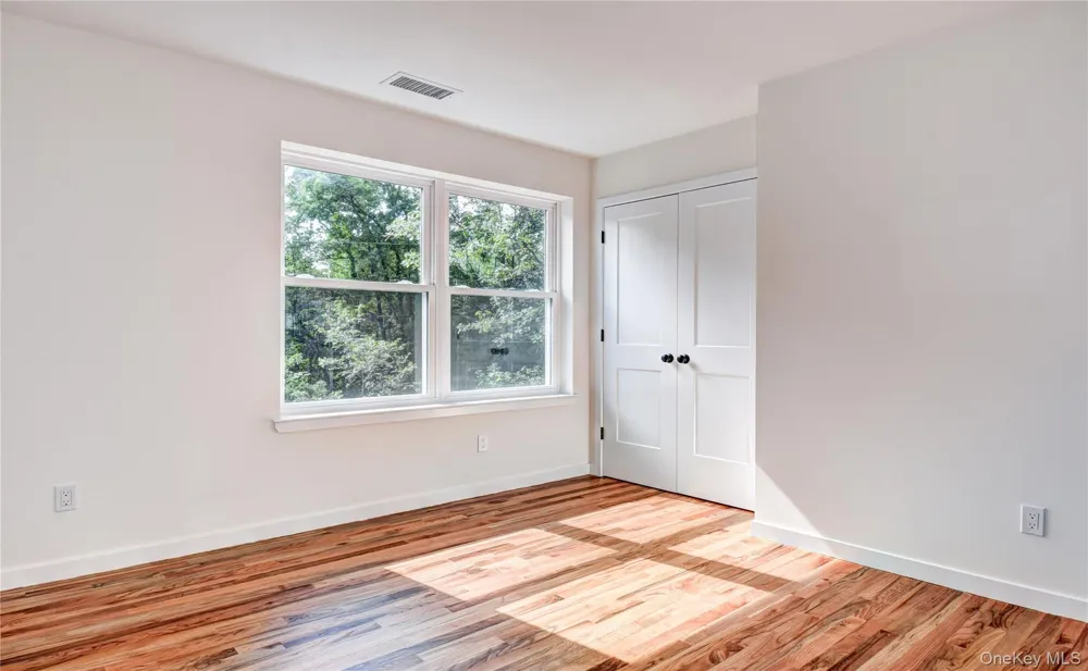 16 Black Gum Court Newburgh, NY 12550