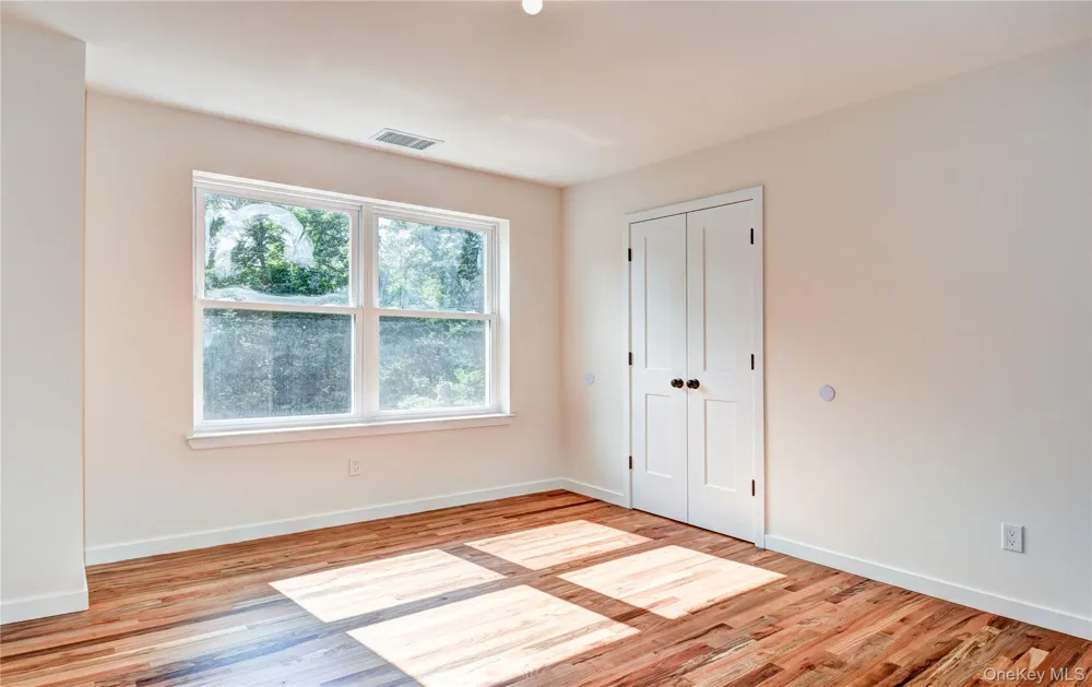 16 Black Gum Court Newburgh, NY 12550