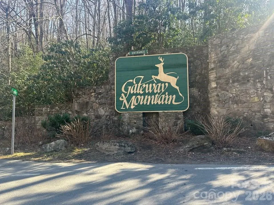 946 Lake Road Old Fort, NC 28762