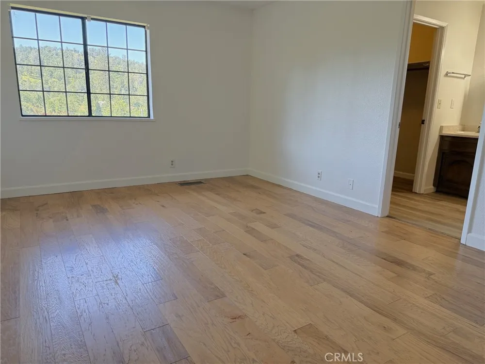 5636 E Whitlock Mariposa, CA 95338