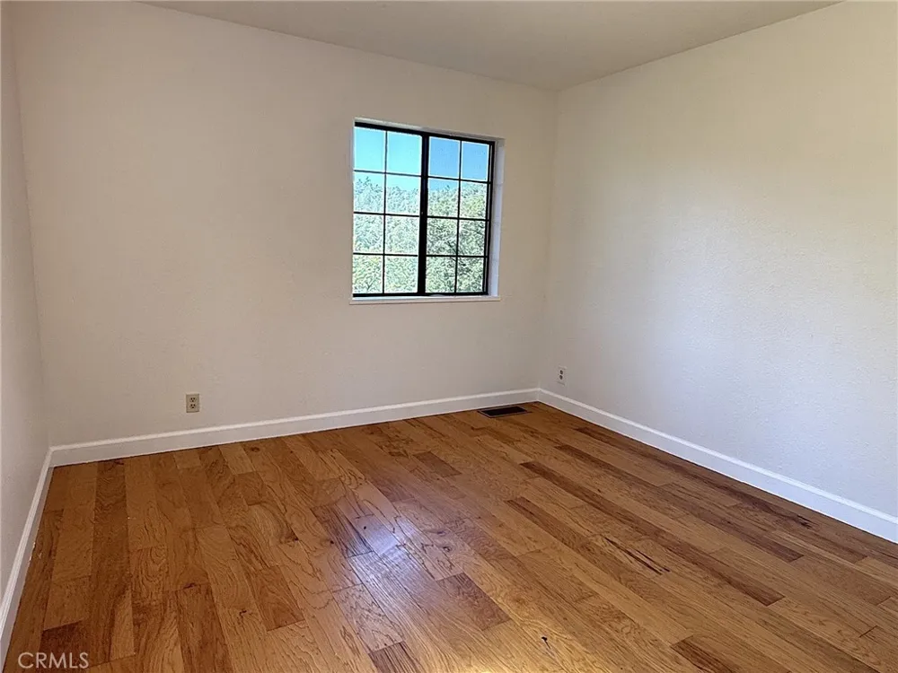 5636 E Whitlock Mariposa, CA 95338