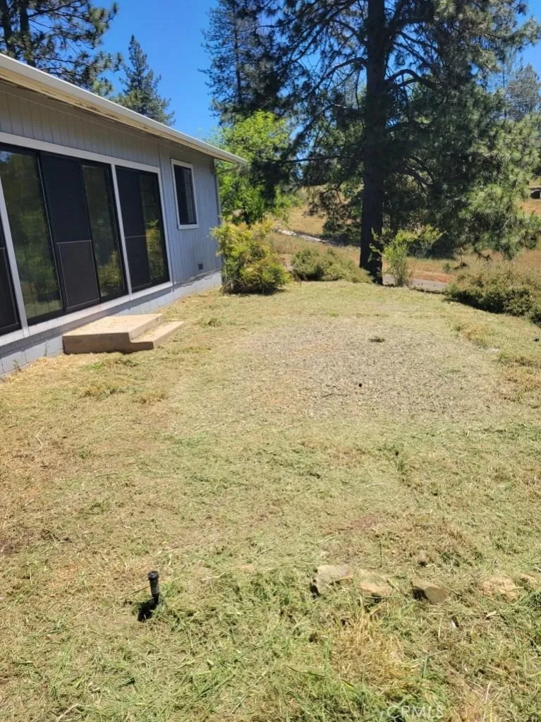 5636 E Whitlock Mariposa, CA 95338