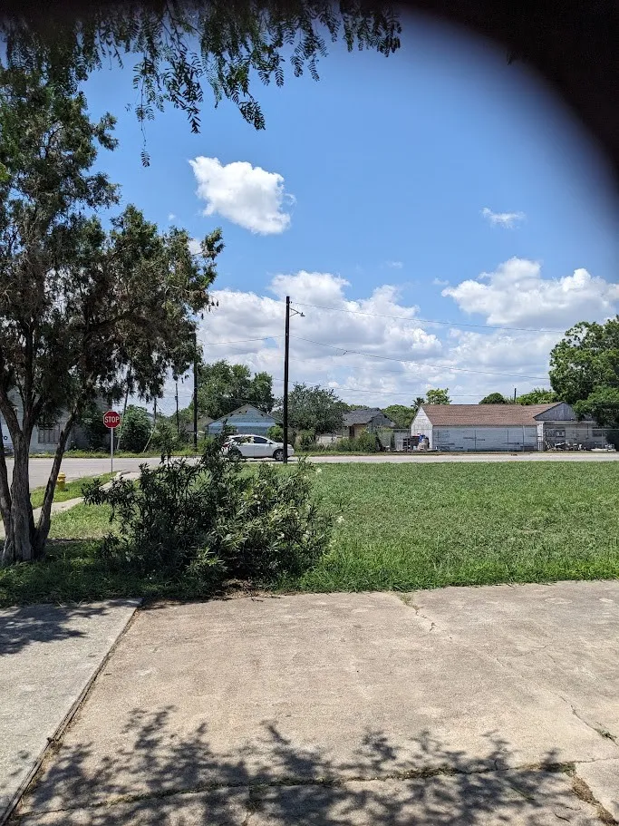 2637 Lynch Street Corpus Christi, TX 78404