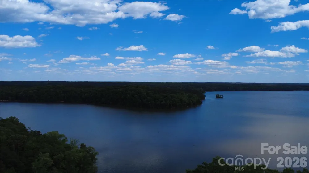 1269 Eastcreek Road Fort Lawn, SC 29714