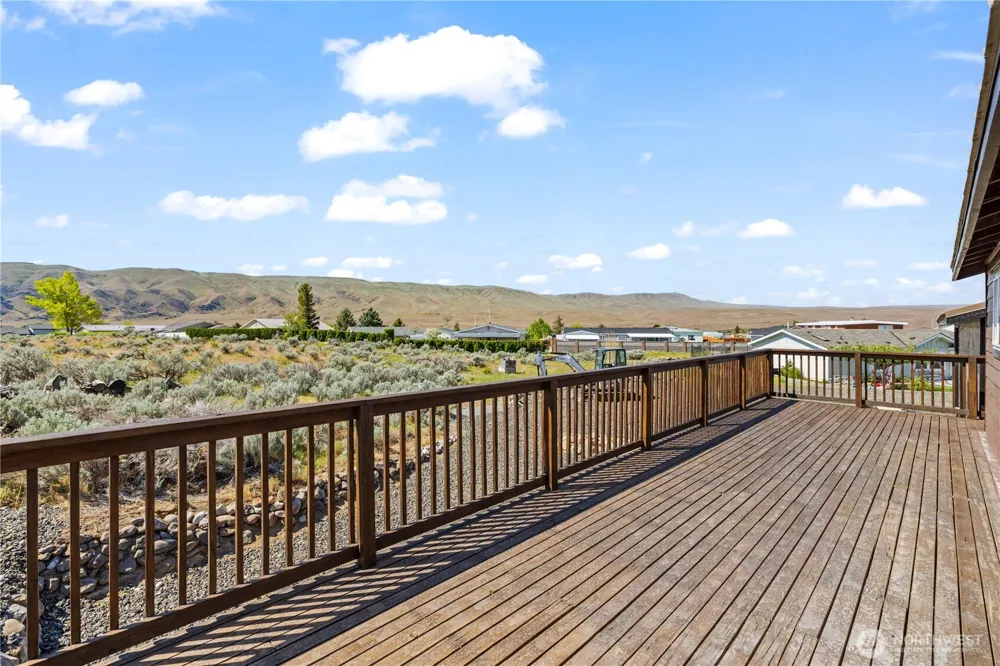 106 SW Yucca Place Mattawa, WA 99349