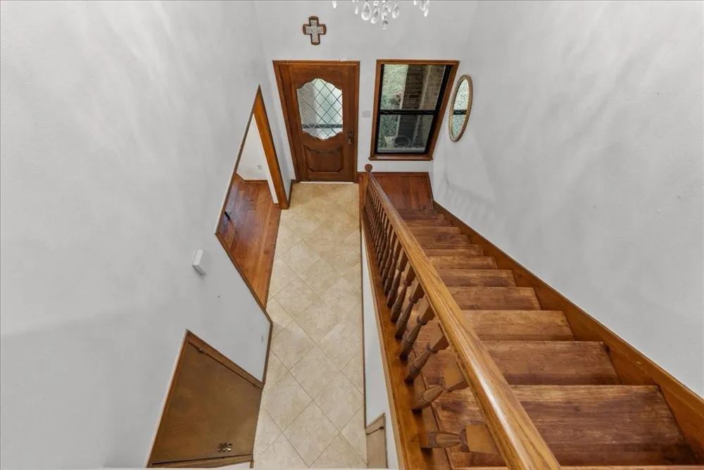 1810 Hunt Drive Friendswood, TX 77546