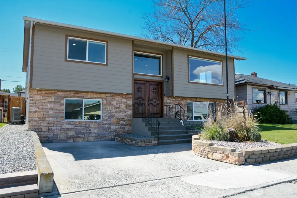 710 E 2nd Avenue Odessa, WA 99159