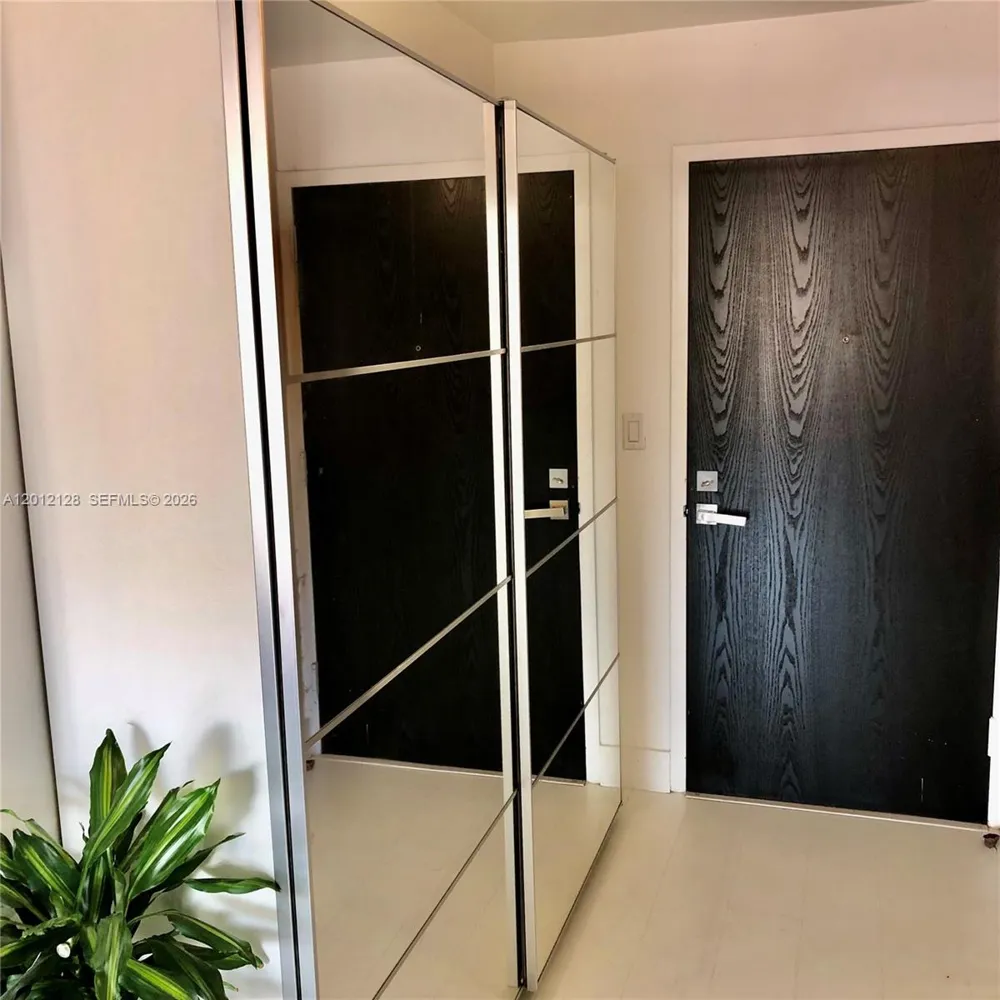 90 Alton Rd #307 Miami Beach, FL 33139